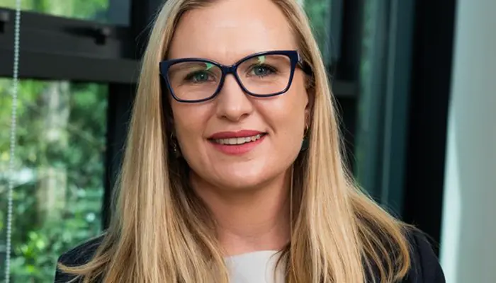 Laura Dunstan-Smith